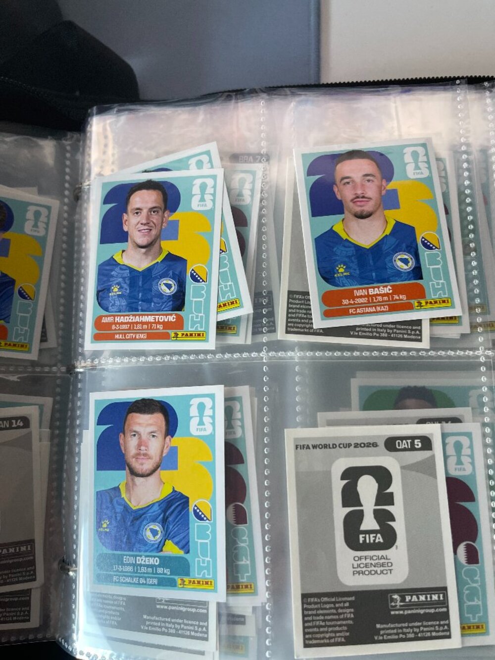 Panini Football Player Sticker - Picture 9 of 16